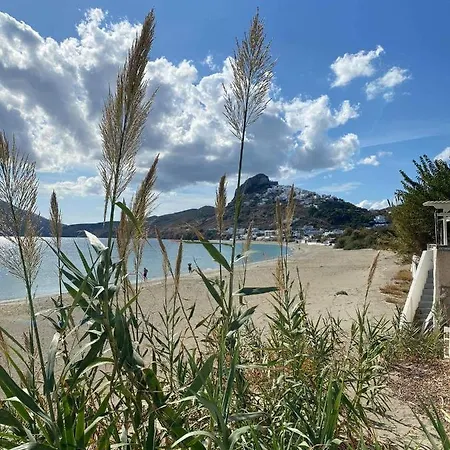 Skyros Beachfront Haven-A Breath Away To The Beach Han/Misafirhane