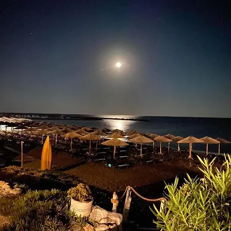 Skyros Beachfront Haven-A Breath Away To The Beach *