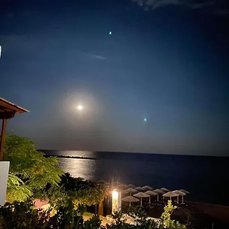 Skyros Beachfront Haven-A Breath Away To The Beach İskiri